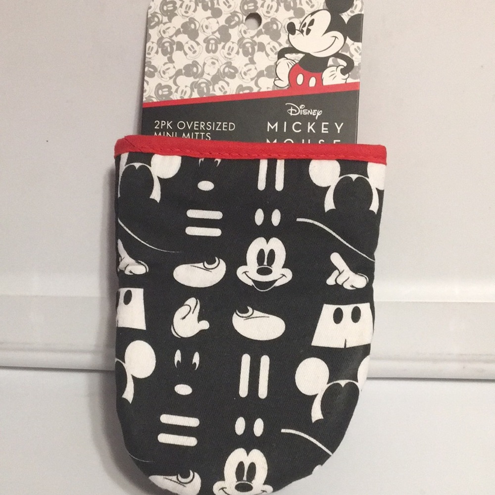 TWO PACK  OVERSIZED Mini Mitts Mickey Mouse